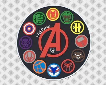 Runder PVC-Patch mit Avengers-Symbolen und TLG 51 Schriftzug – 1a-rubber.de