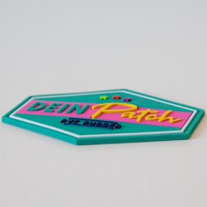 Personalisierter PVC Rubber Patch mit eigenem Logo und Schriftzug