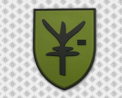 Konturgeschnittener Patch Aufnäher rubber Backpacker oliv schwarz Wappen