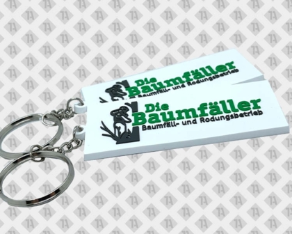 Rechteckiger Schlüsselanhänger Rubber PVC grün weiß schwarz Baumfäller